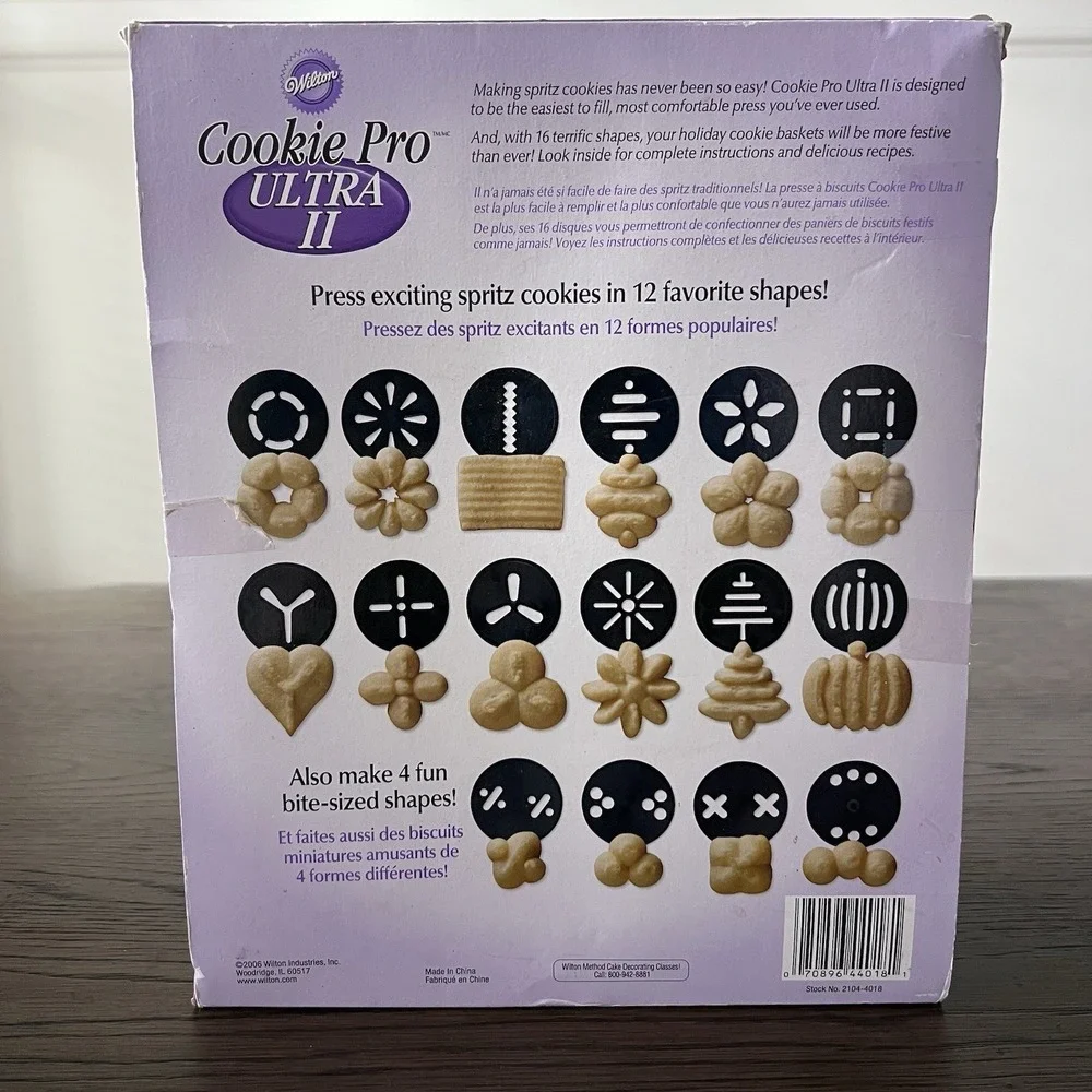 Wilton‎ Cookie Pro Ultra II Cookie Press w/ 16 Shaping Disks Vintage NEW